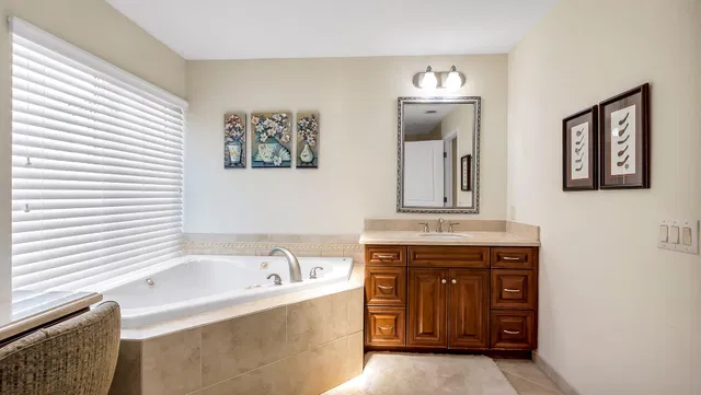 Residence photo 23