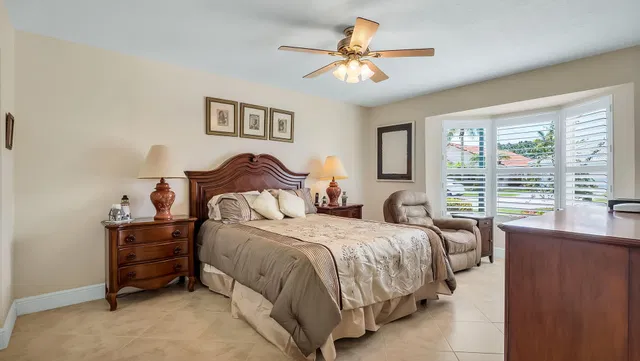 Residence photo 25