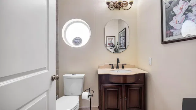 Residence photo 26