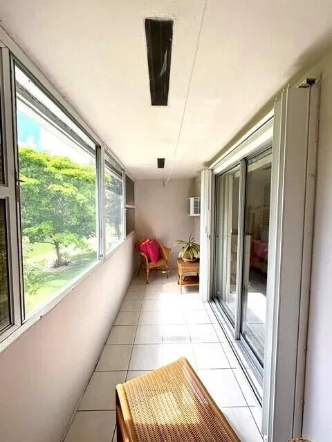 Unit 12 photo 29