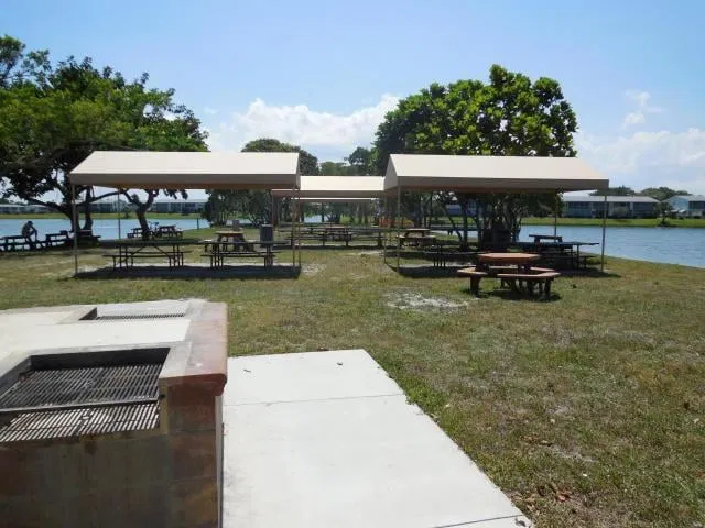Unit 12 photo 42