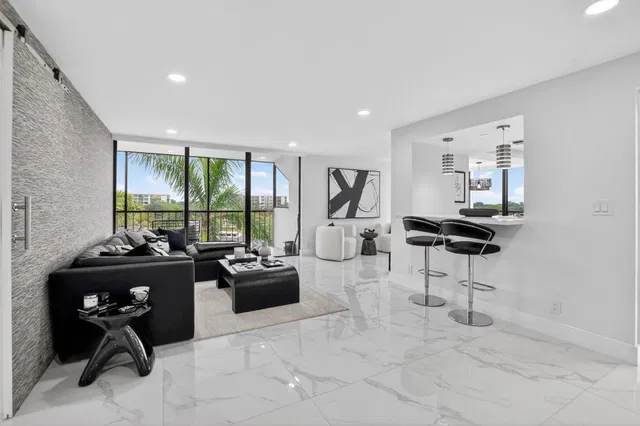 Boca West Country Club Unit 362 photo 4