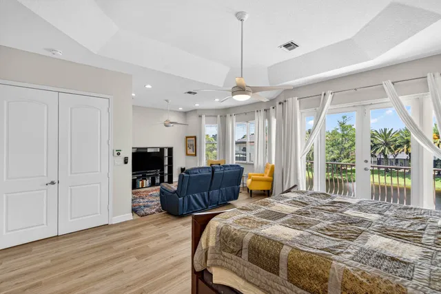  Residence photo 23