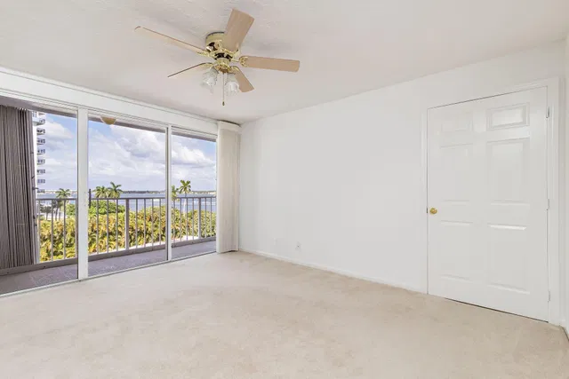 Unit 505 photo 19