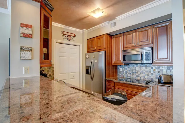 Courtyards in Cityplace Unit 401 photo 3