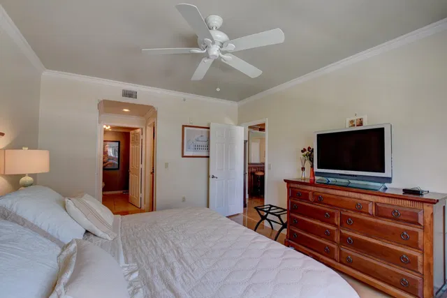 Courtyards in Cityplace Unit 401 photo 13
