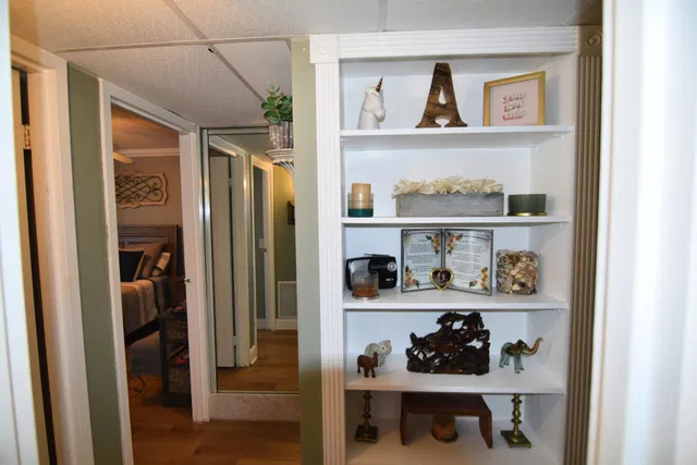 Residence photo 5