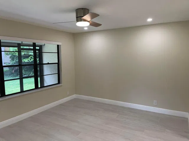 Unit G29 photo 5