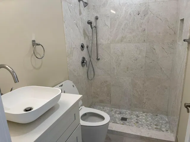 Unit G29 photo 19