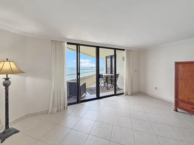 Singer Island Unit 20c photo 7