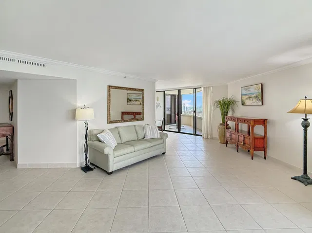 Singer Island Unit 20c photo 11