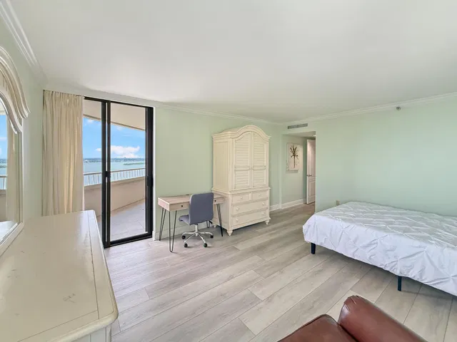 Singer Island Unit 20c photo 18