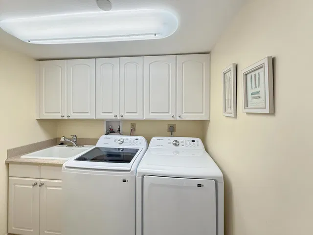 Singer Island Unit 20c photo 22