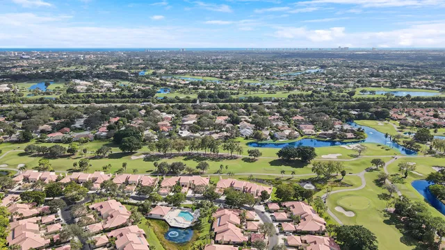 PGA National Palm Beach Gardens Residence photo 40