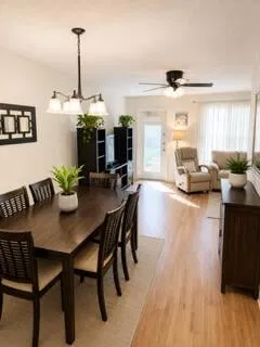 Residence photo 3