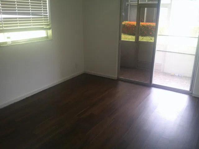 Residence photo 6
