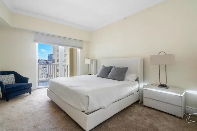 Esplanade Grande Unit 605 photo 18