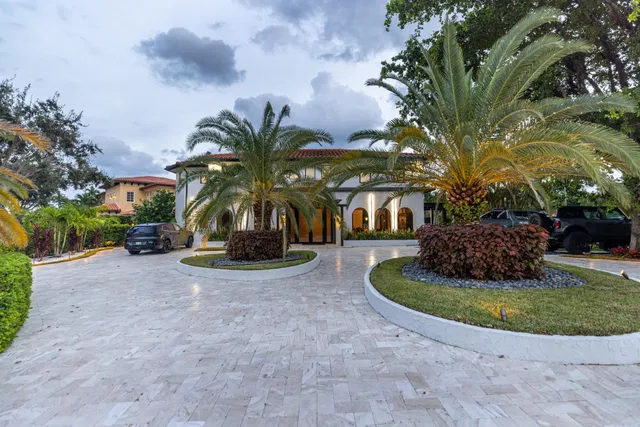Residence photo 5