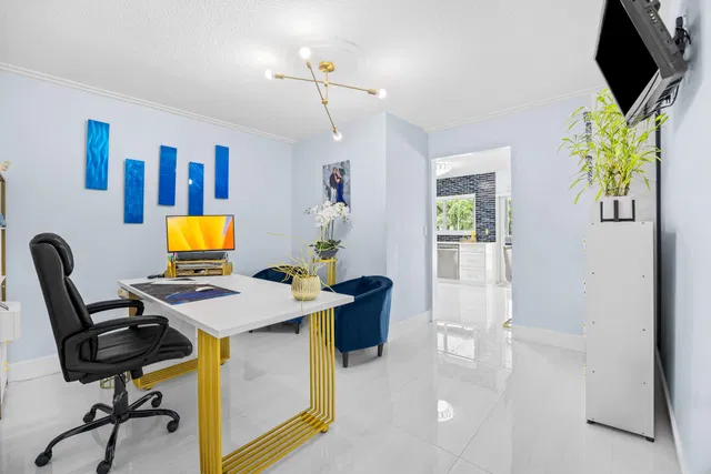 Residence photo 38