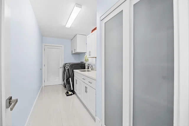 Residence photo 39