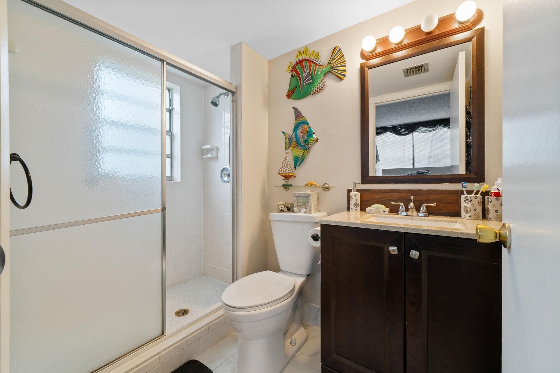 Unit 108 photo 20