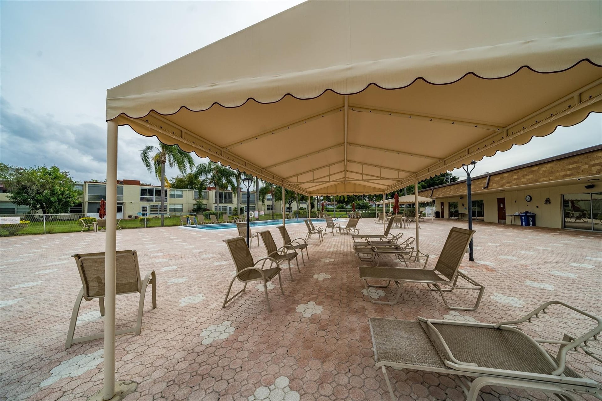 Unit 108 photo 29