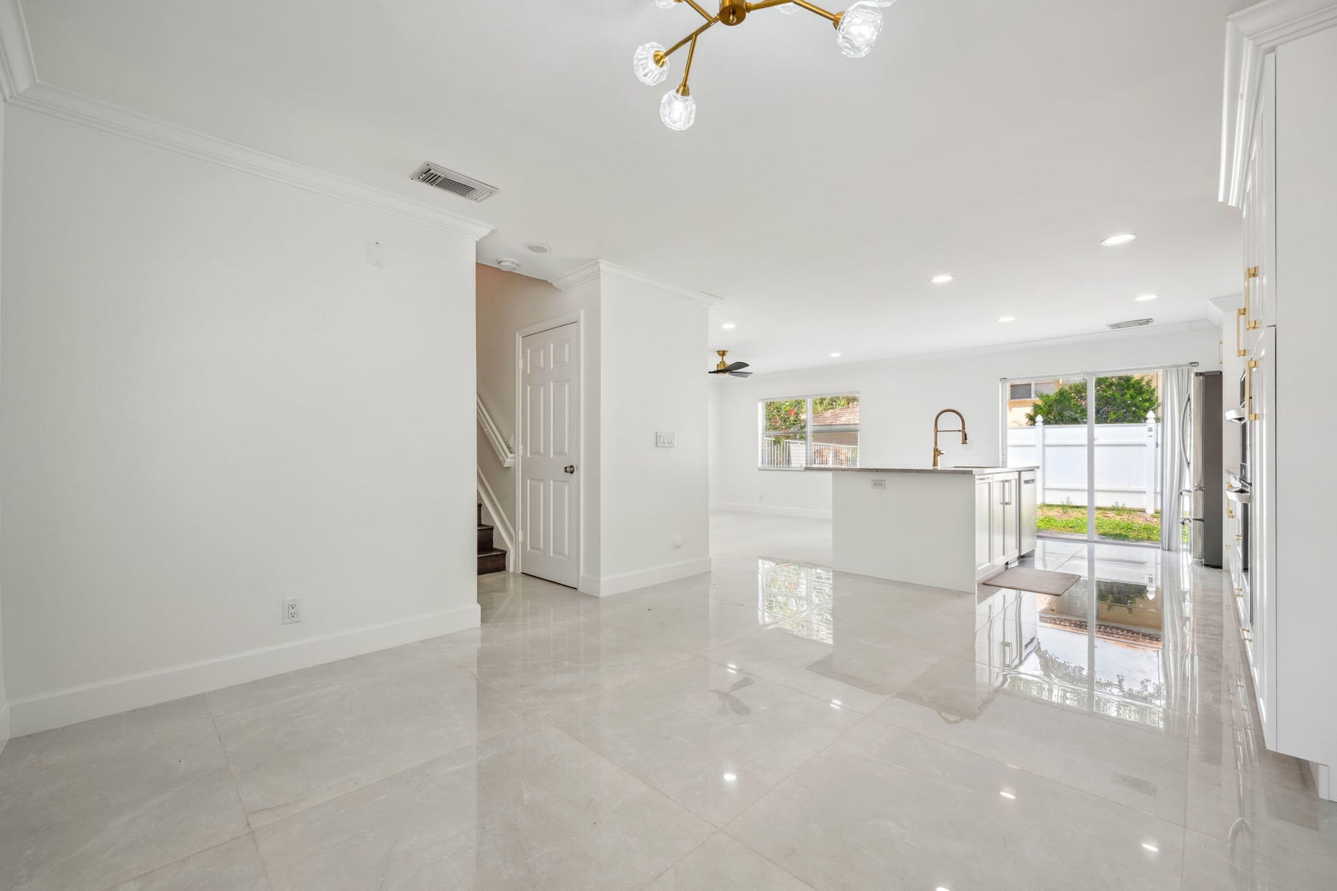 Residence photo 6