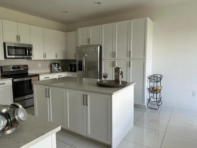 Residence photo 14