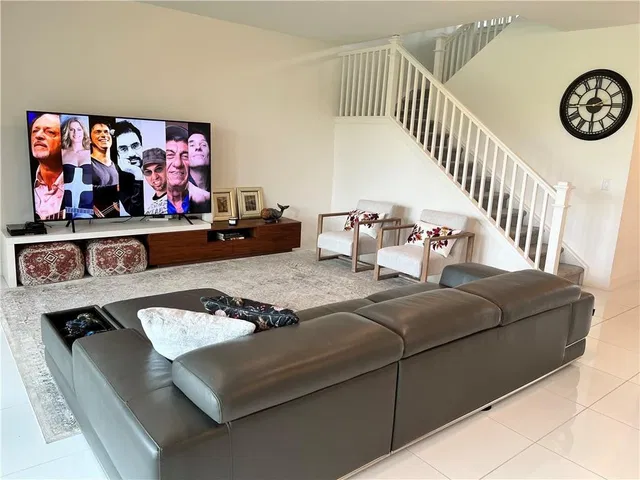 Residence photo 26