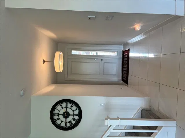 Residence photo 30