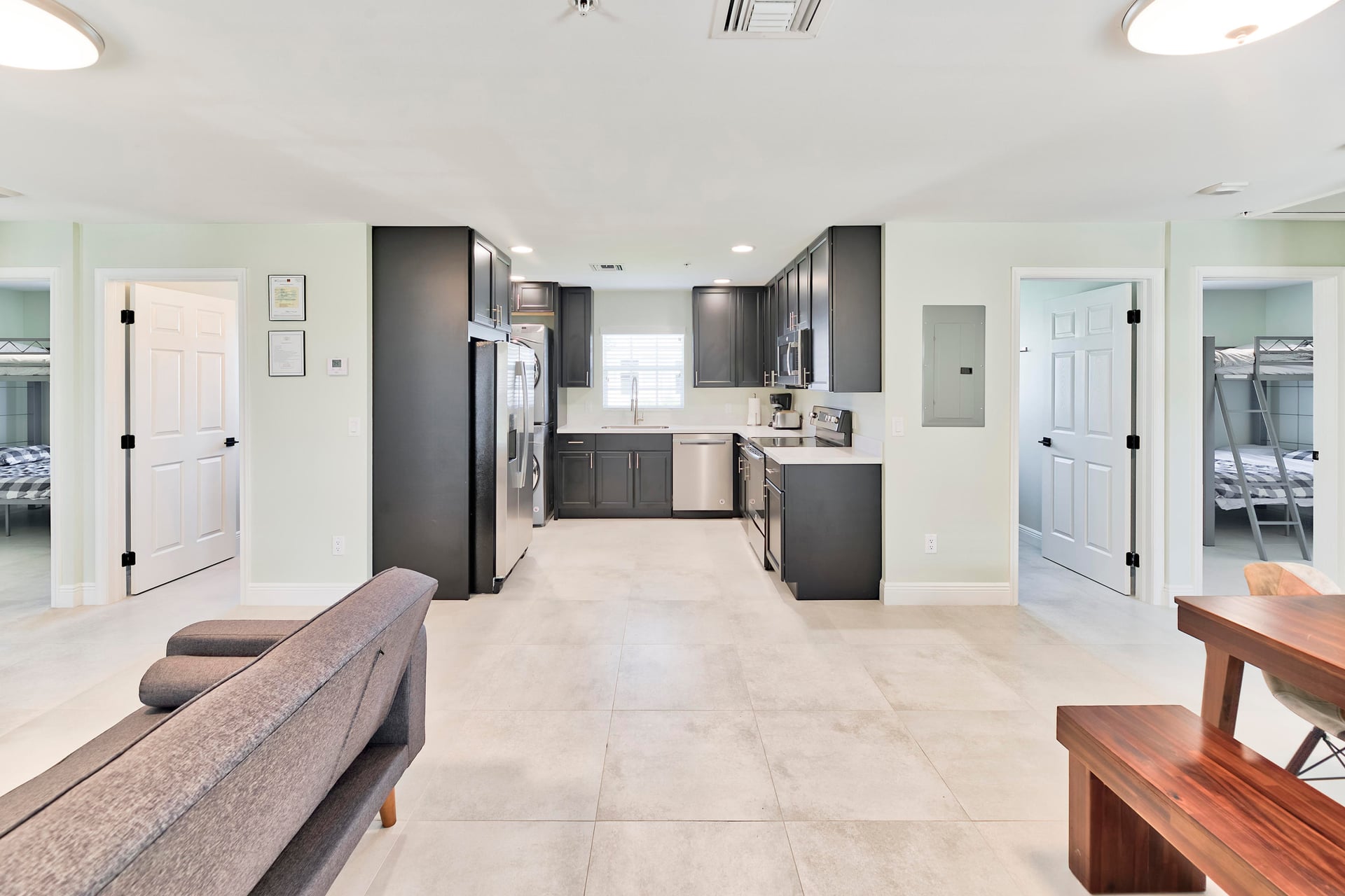 Residence photo 12