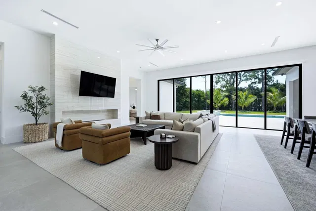 Steeplechase Residence photo 8