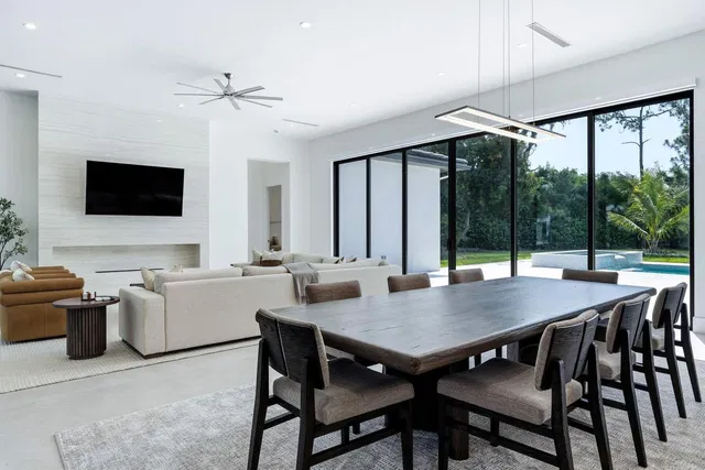 Steeplechase Residence photo 9