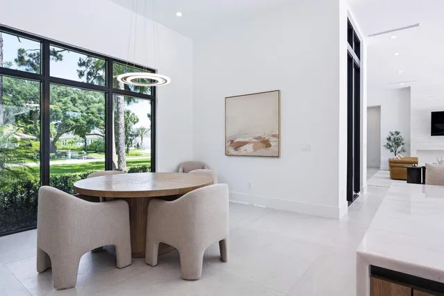 Steeplechase Residence photo 18