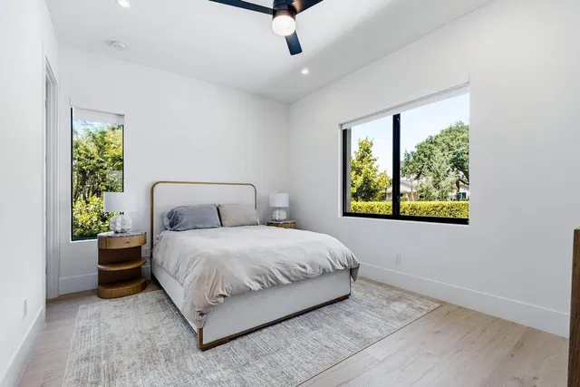 Steeplechase Residence photo 30