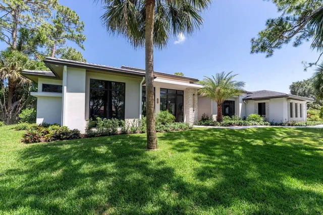 Steeplechase Residence photo 48