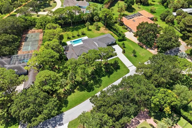 Steeplechase Residence photo 55