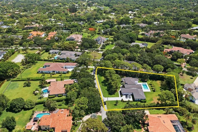 Steeplechase Residence photo 60