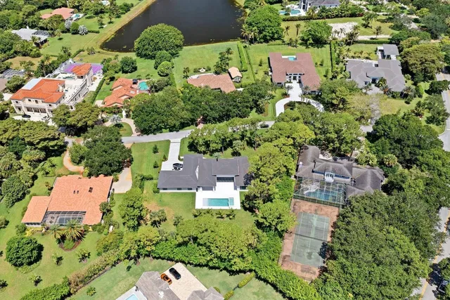 Steeplechase Residence photo 63