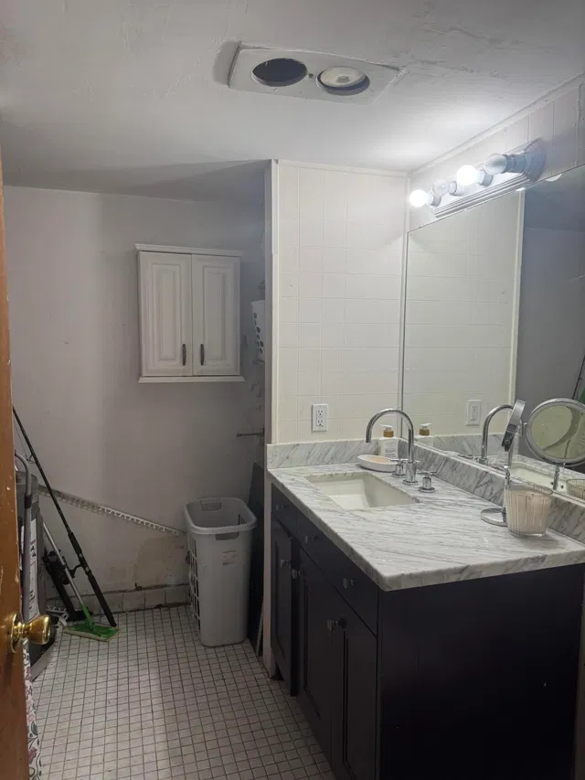 Residence photo 3