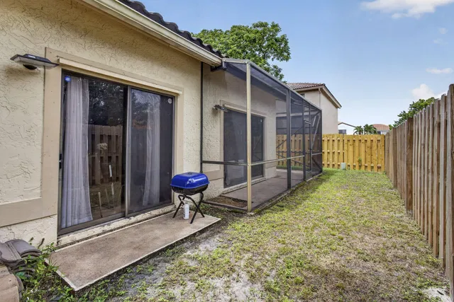 Residence photo 20