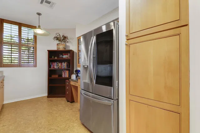Unit 416 photo 12