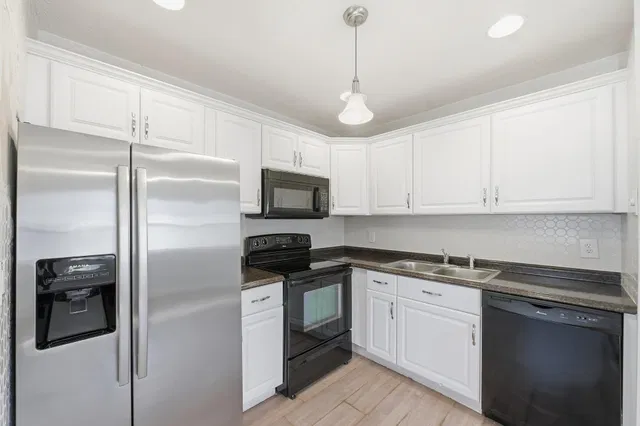 Residence photo 5