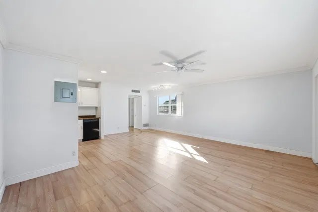 Residence photo 23