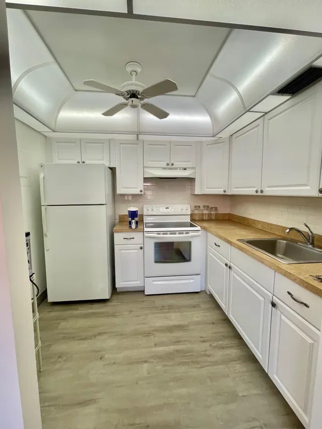 Residence photo 4