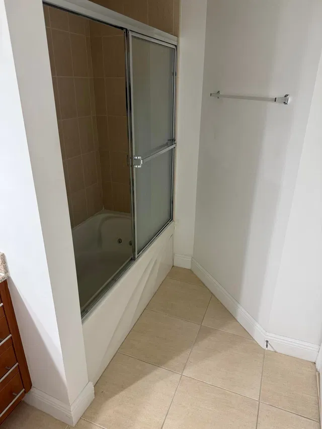 610 Clematis Unit 812 photo 10