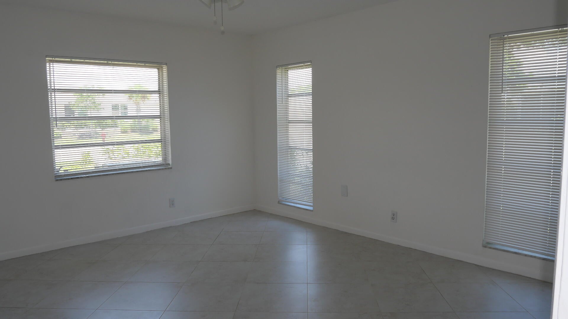 Unit D photo 32