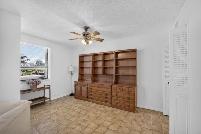  Unit 205 photo 14