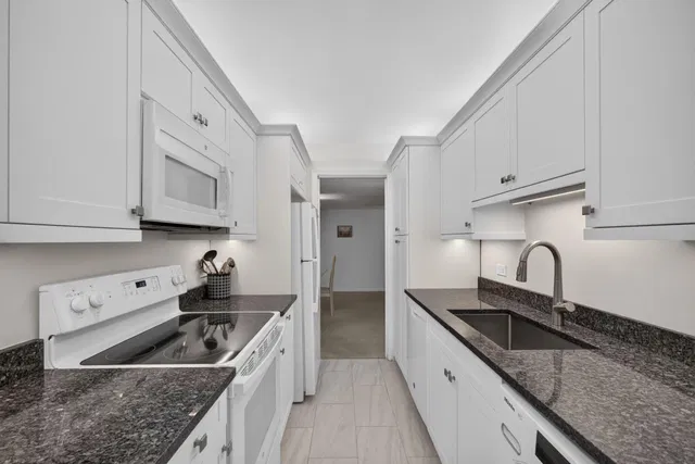  Unit 205 photo 19