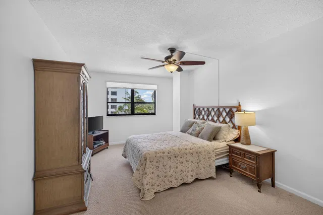  Unit 205 photo 20